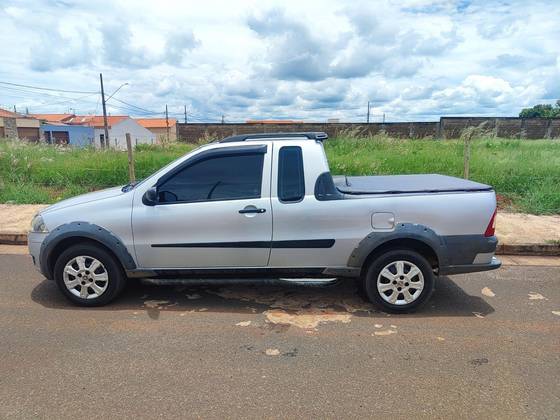 FIAT STRADA 1.4 MPI TREKKING CE 8V FLEX 2P MANUAL